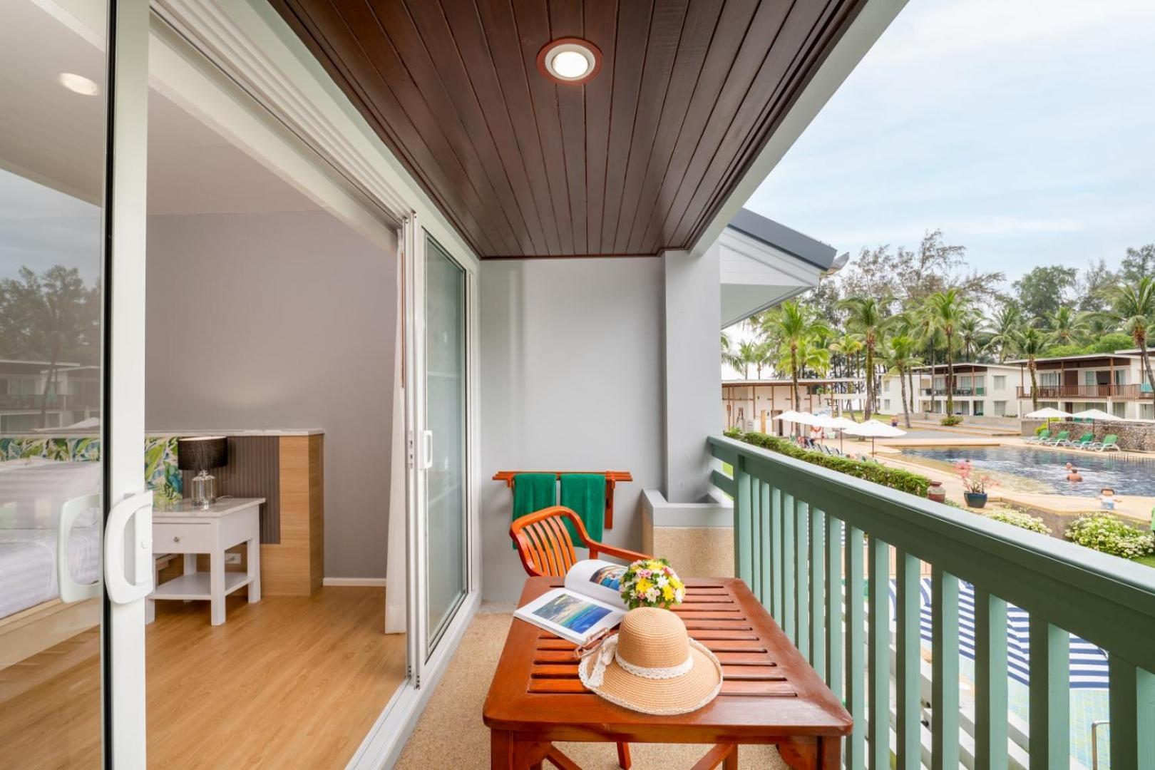 The Briza Beach Resort, Khao Lak Sha Extra Plus Екстериор снимка